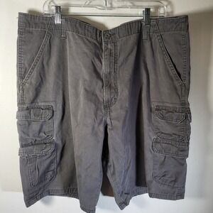 Wrangler Authentics Men's Gray Cargo‎ Shorts Size 40 Cotton Utility Outdoor
